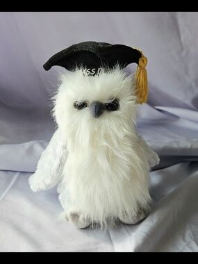 Ty White Plush Owl with Black Graduation Cap and Gold Tassel